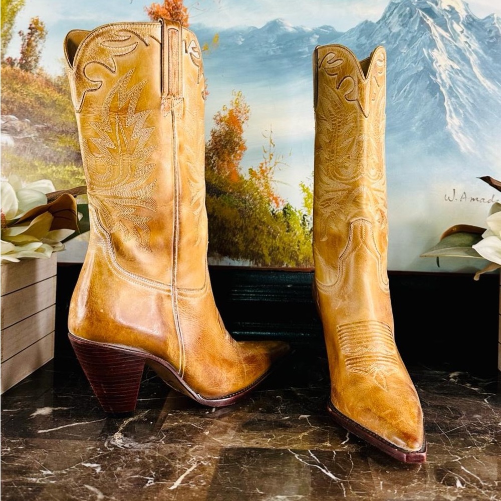 💋 Lucchese Vintage Style Charlie 1 Horse 9.5. Tan Western Cowboy Heel Boots… - Picture 7 of 12